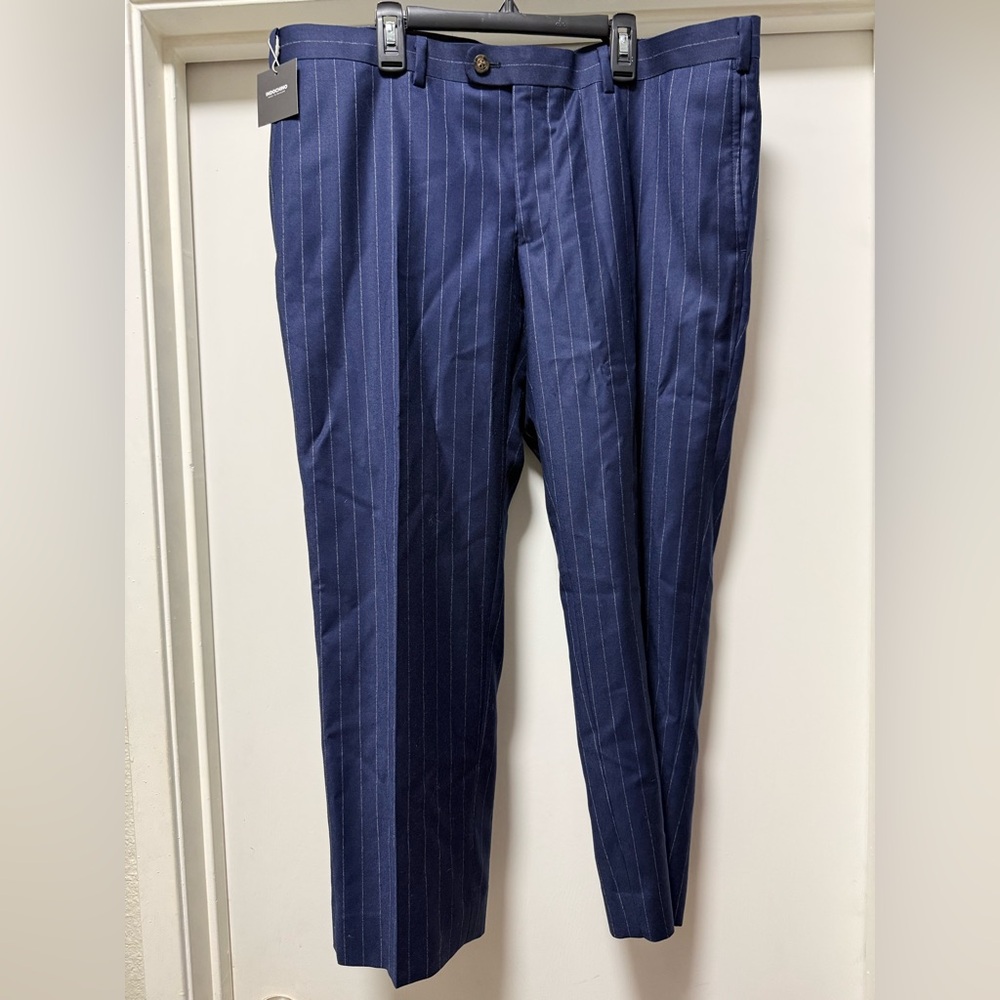 NWT Indochino 100% Wool Men's Navy Pinstripe Pants size 39” waist, 25.5” inseam